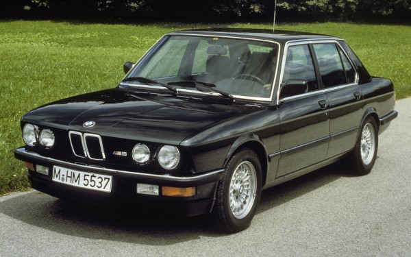 1988 BMW M5-E28