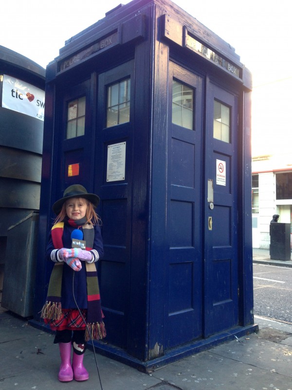 Lindalee lands her TARDIS in London