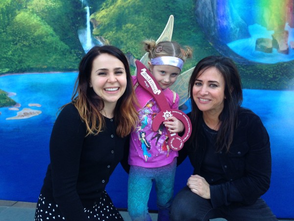 Lindalee and Mae Whitman (voice of Tinkerbell) and Pamela Adlon (voice of Vidia) in Disney's "THE PIRATE FAIRY"