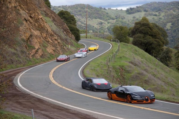 The De Leon race includes a Koenigsegg Agera R, Lamborghini Sesto Elemento, a GTA Spano, a Bugatti Veyron, McLaren P1 and a Saleen S7