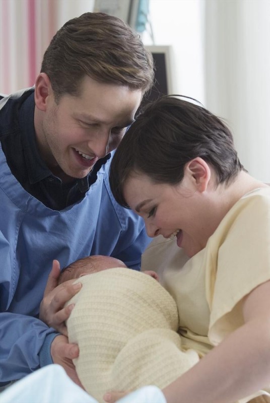 With Snow's baby boy returned to her. The overwhelming love from Charming and Snow emanate to their baby.
