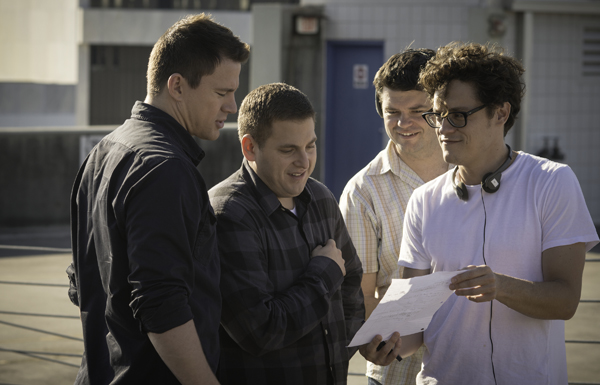 Directors Phil Lord and Chris Miller rehearse with Hill and Tatum