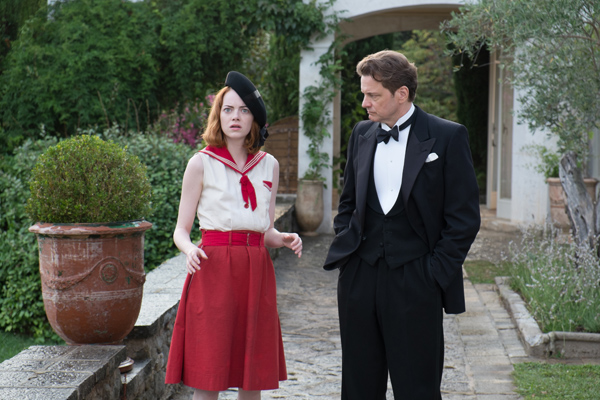Stanley (Colin Firth) walks with Sophie (Emma Stone) as she sees a vision