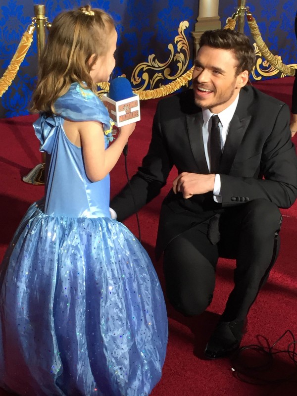 Lindalee interviews Richard Madden on the Red Carpet