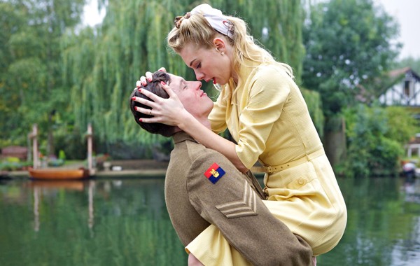 Tamsin Egerton as Ophelia and Callum Turner as Percy in Queen and Country