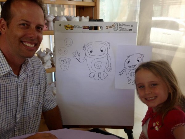 Dreamworks Animation's head of Character Animation, Jason Reisig gives Lindalee a tutorial on drawing Oh. 